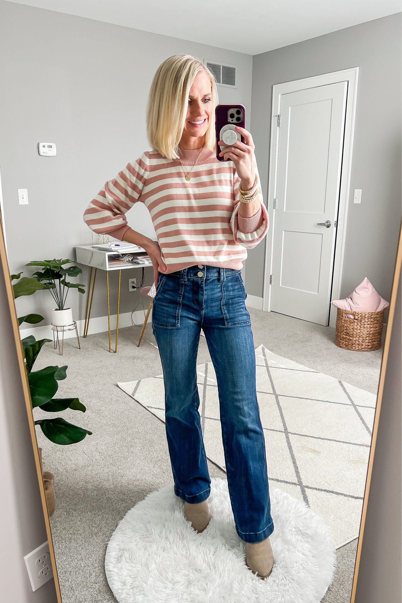 What I wore this week
Sweater- old, linked similar 
Jeans- 0/petite

#LTKstyletip #LTKSeasonal
