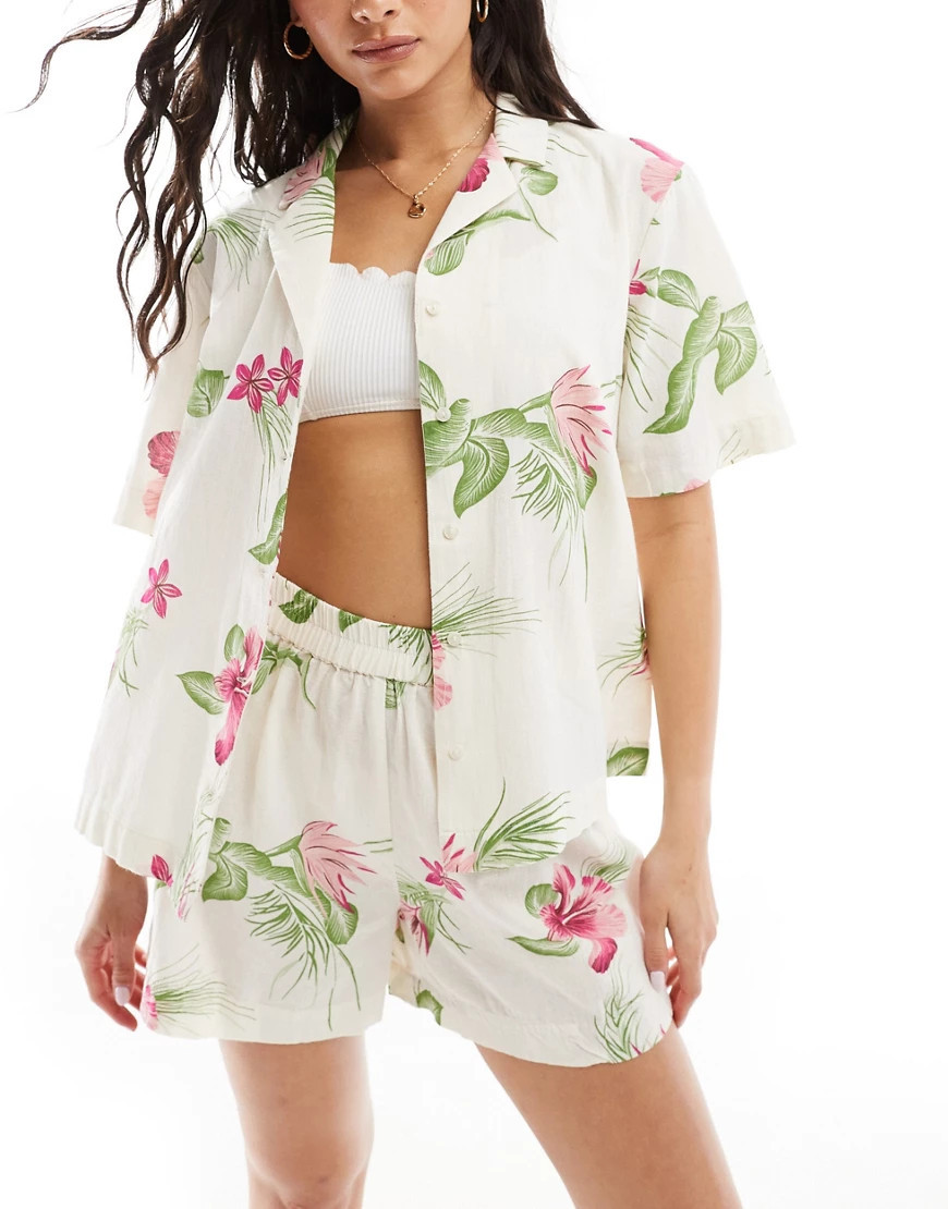 Pieces cotton beach shirt co-ord in tropical print-White | ASOS (Global)