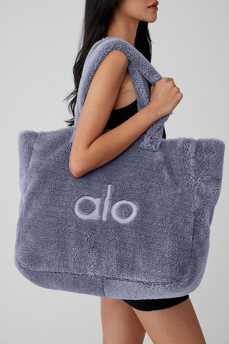 Foxy Sherpa Tote | Alo Yoga (US)
