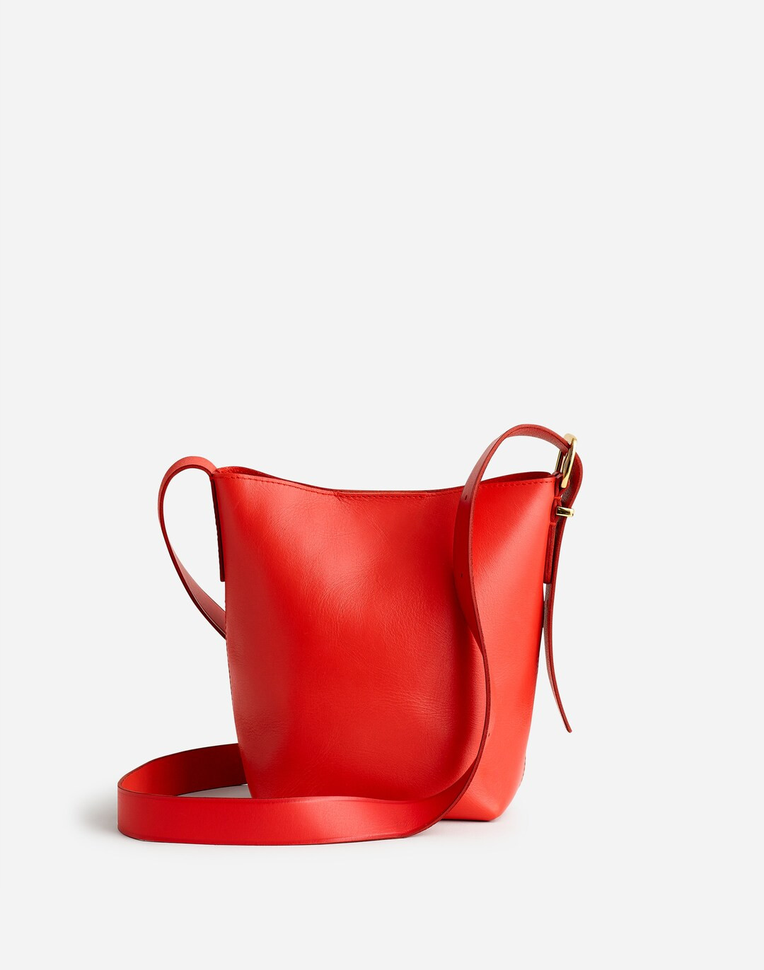 The Essential Mini Bucket Tote in Leather | Madewell