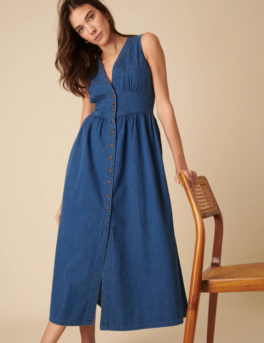 Mid Wash Denim Button Down Sleeveless Starlight Dress | Nobody's Child