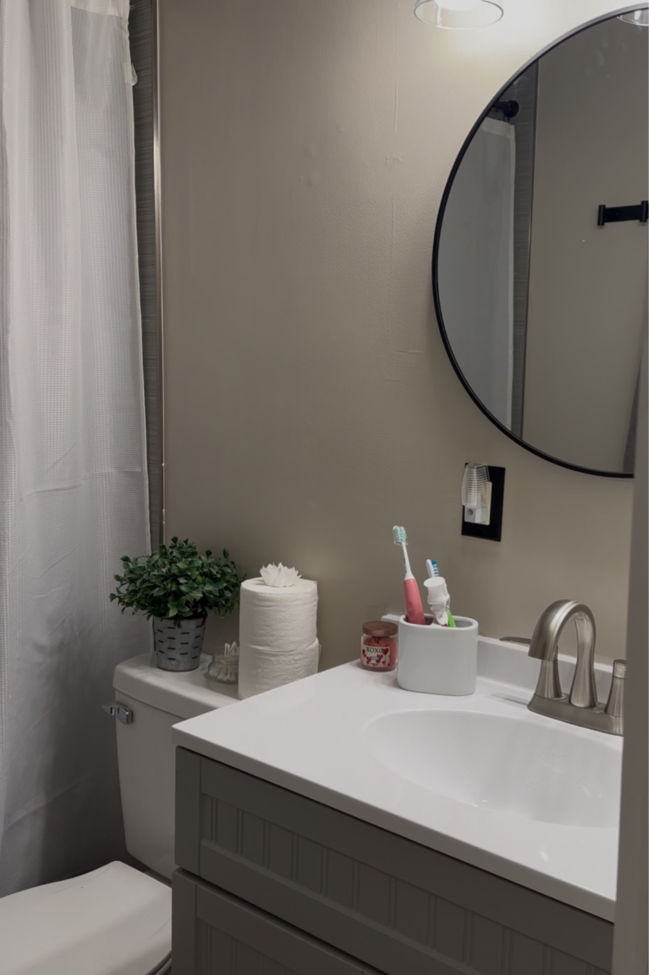 Complete bathroom remodel!! Everything I used 🤍

#LTKFindsUnder50 #LTKHome