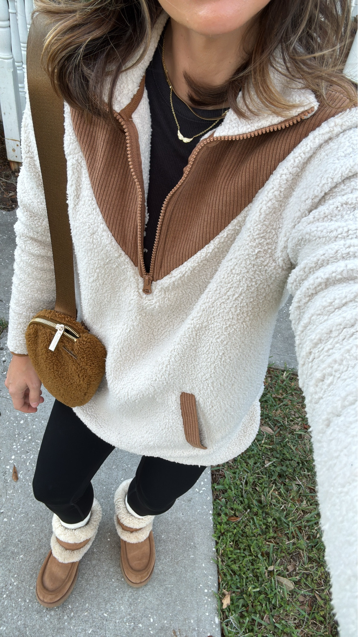 $19 Fleece pullover size small
Leggings size small
Ugg ulta mini fluff size 7
Lululemon fleece belt bag
Dyson airwrap 

#cozy #warm #walmart #laurabeverlin

#LTKGiftGuide #LTKSaleAlert #LTKFindsUnder50