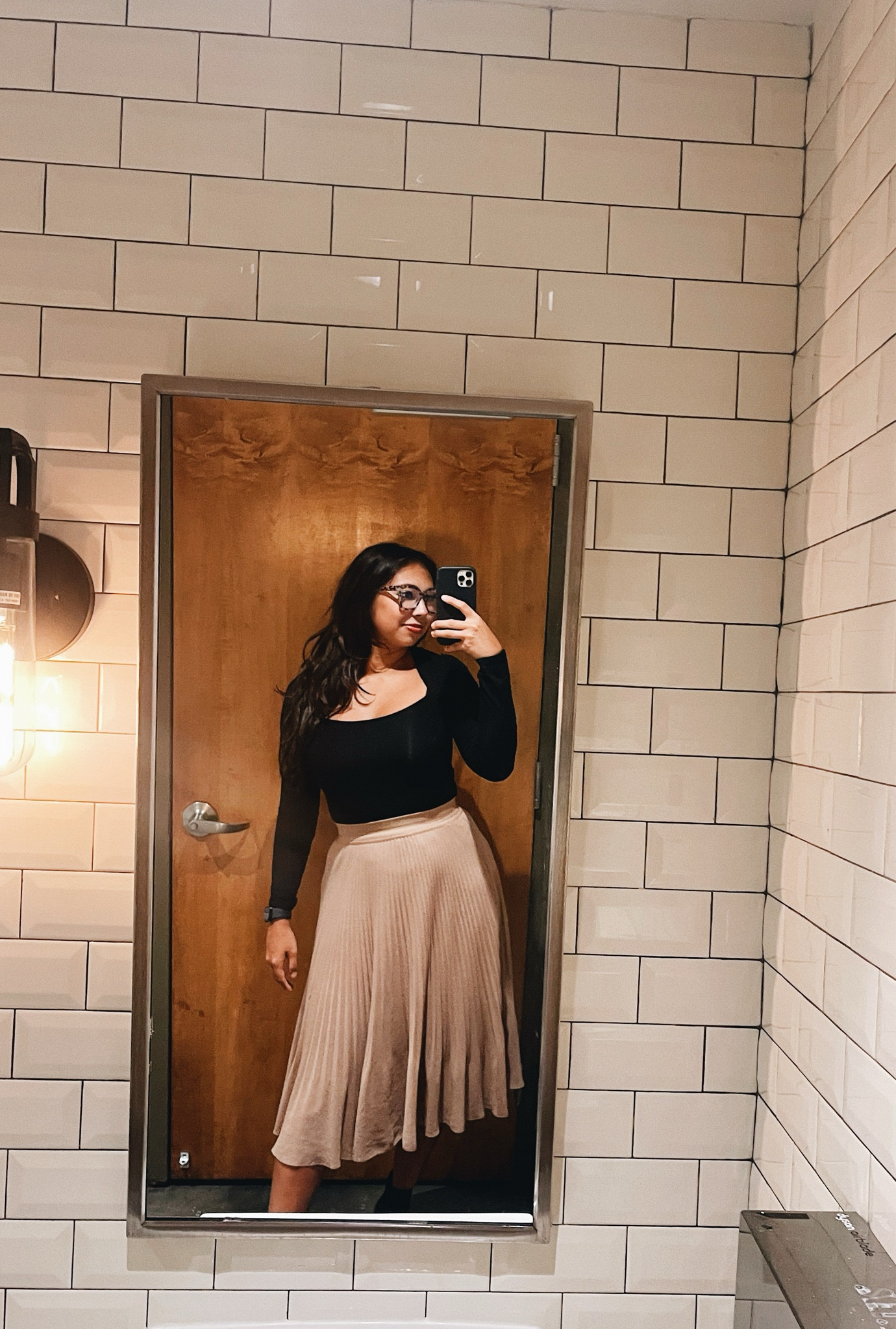 love a good work mirror selfie! 🩶

#LTKStyleTip #LTKWorkwear #LTKFindsUnder50