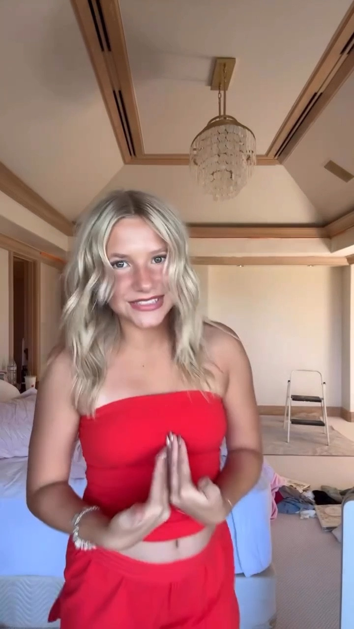 Cute & comfy red sweat sets ❤️❤️

#LTKU #LTKFindsUnder100 #LTKFindsUnder50