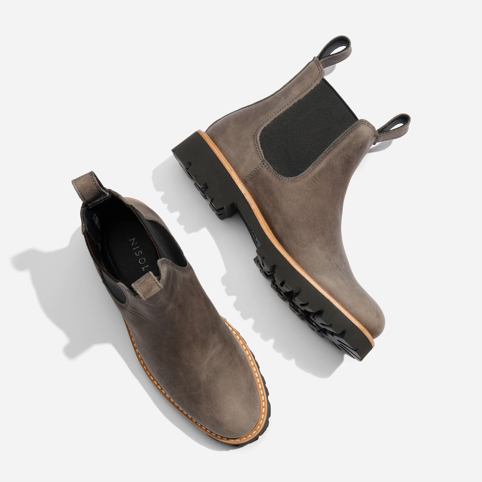 Go-To Lug Chelsea Boot | Nisolo