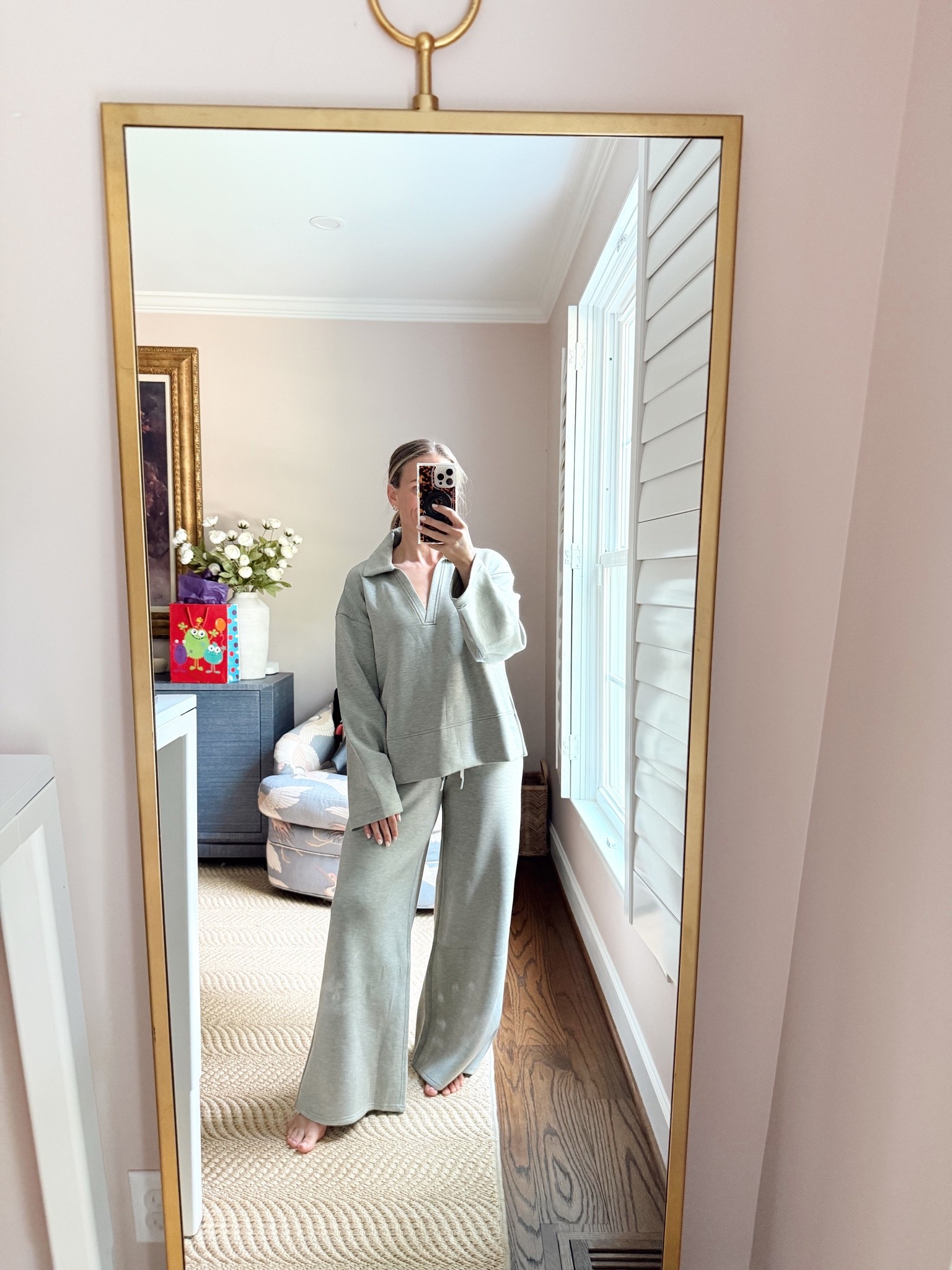 Spanx set - I sized up to a medium in both the top and bottom. I buy the Short version of the pants since I'm 5'1"

#LTKootd #LTKOver40 #LTKPetite