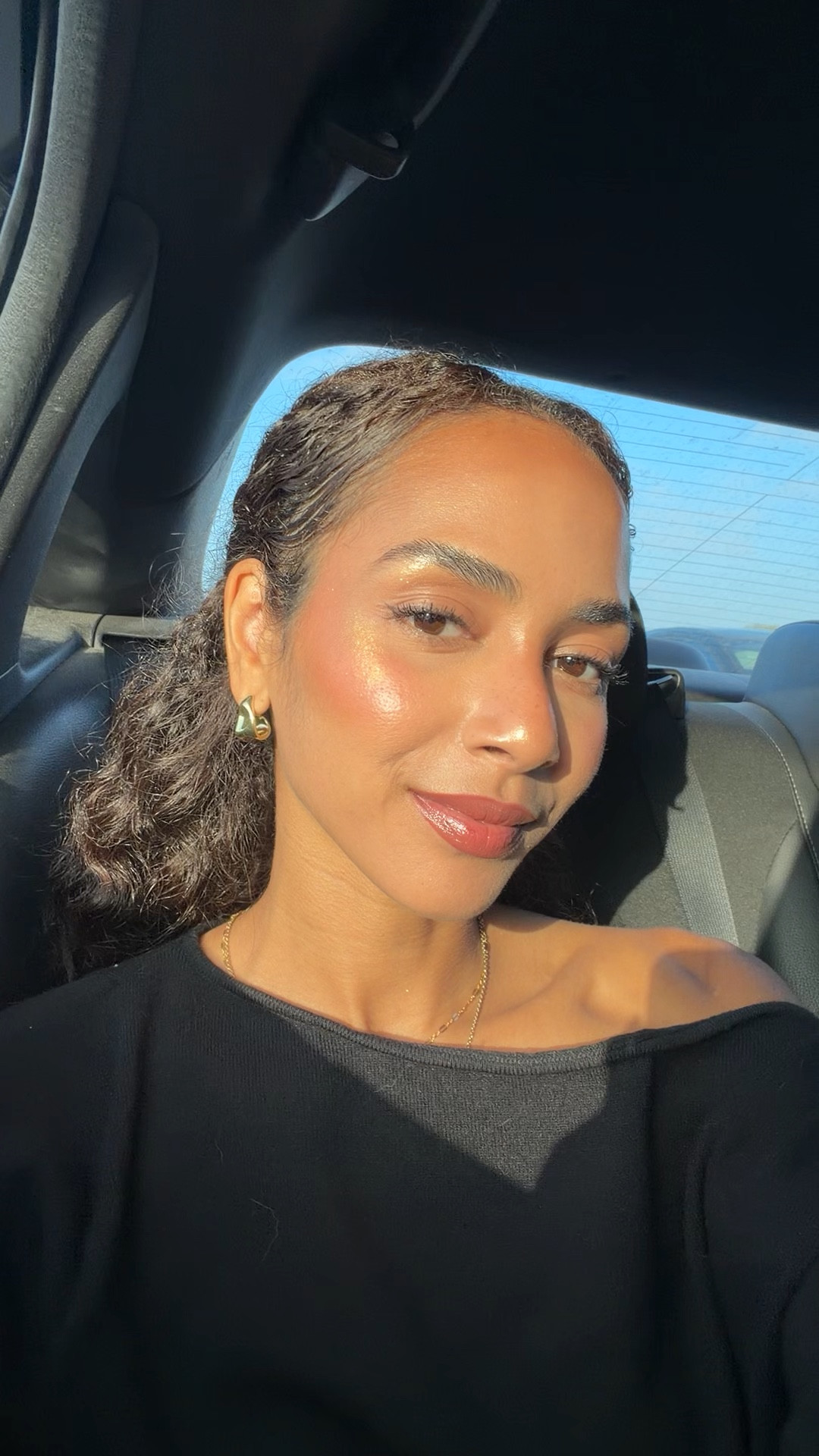 Glowy summer makeup ☀️ @Sigma Beauty

#LTKvlog #LTKBeauty #LTKselfcare