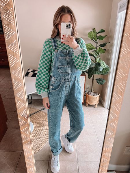 Teacher outfit idea🍎 wearing a small sweater and xs overalls 

#LTKstyletip