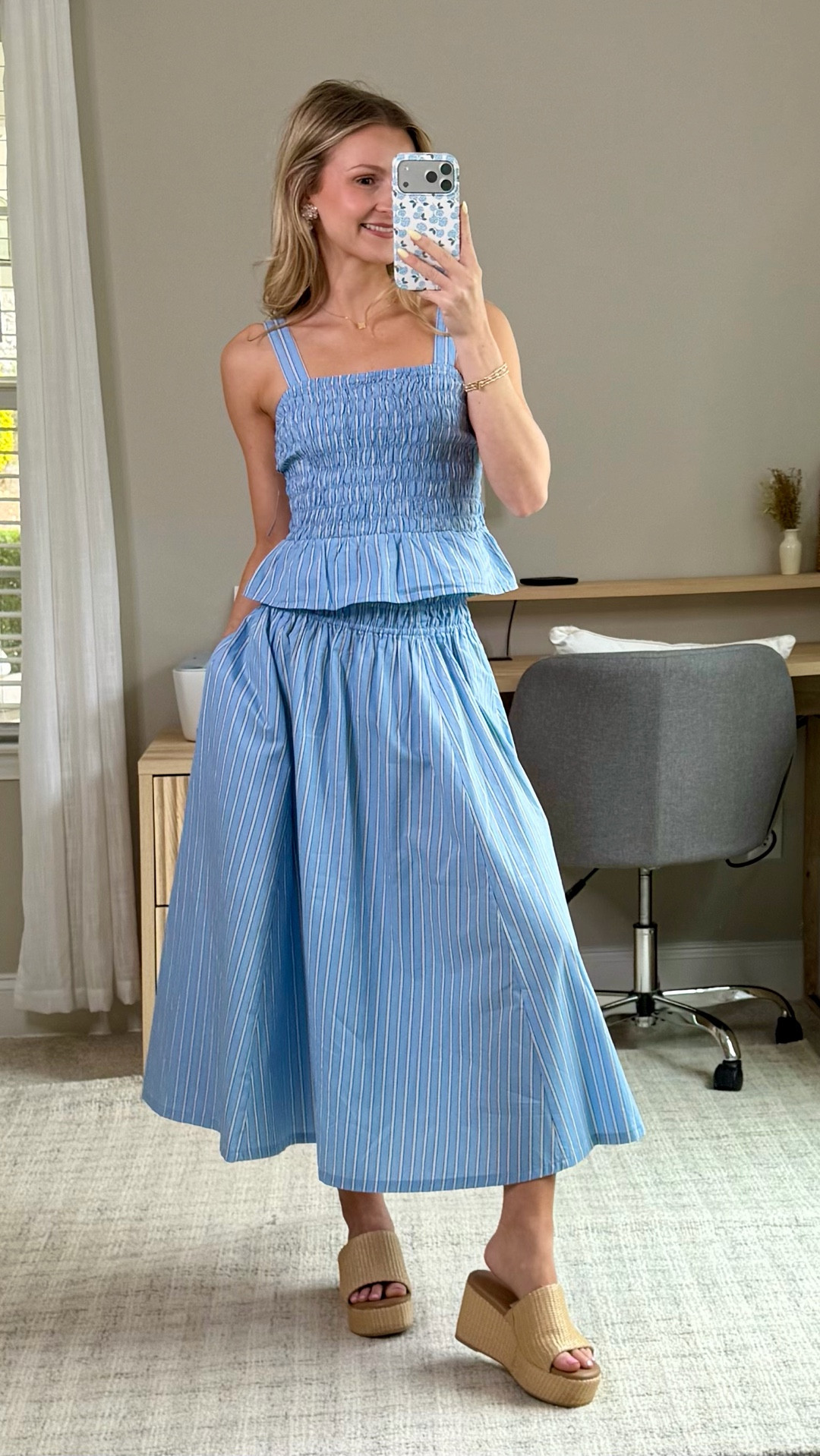 Old Navy smocked peplum tank & midi skirt set — only $35 today!! (50% off) 
Such an adorable spring set 🫐 I’m wearing an XS in the top and skirt! 

#oldnavyfinds #salefinds #springsale #matchingsets #springoutfits #springbreakoutfits #vacayoutfits #midiskirt #peplum #linenset #oldnavy


#LTKSaleAlert