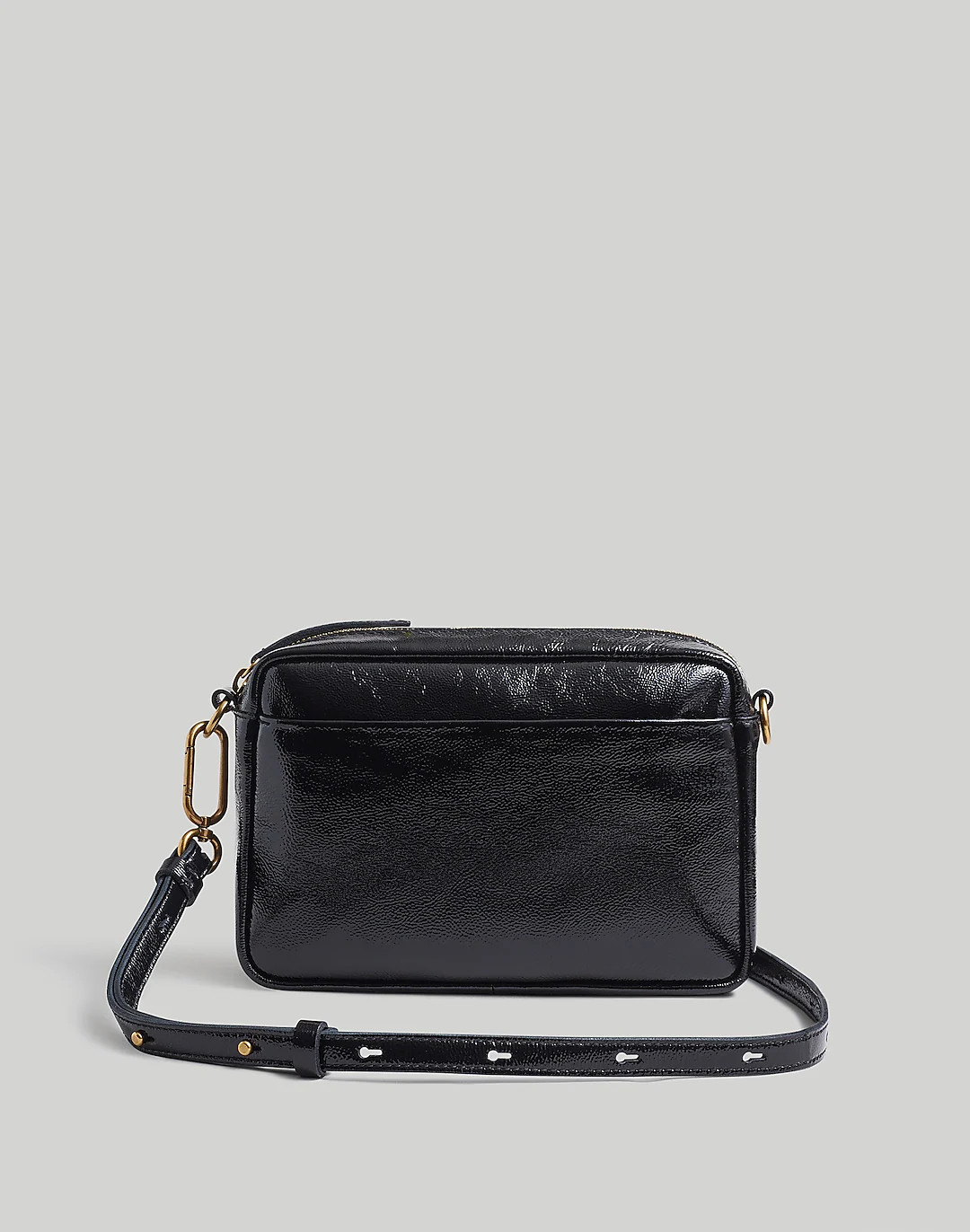 The Carabiner Medium Crossbody Bag in Patent Leather | Madewell