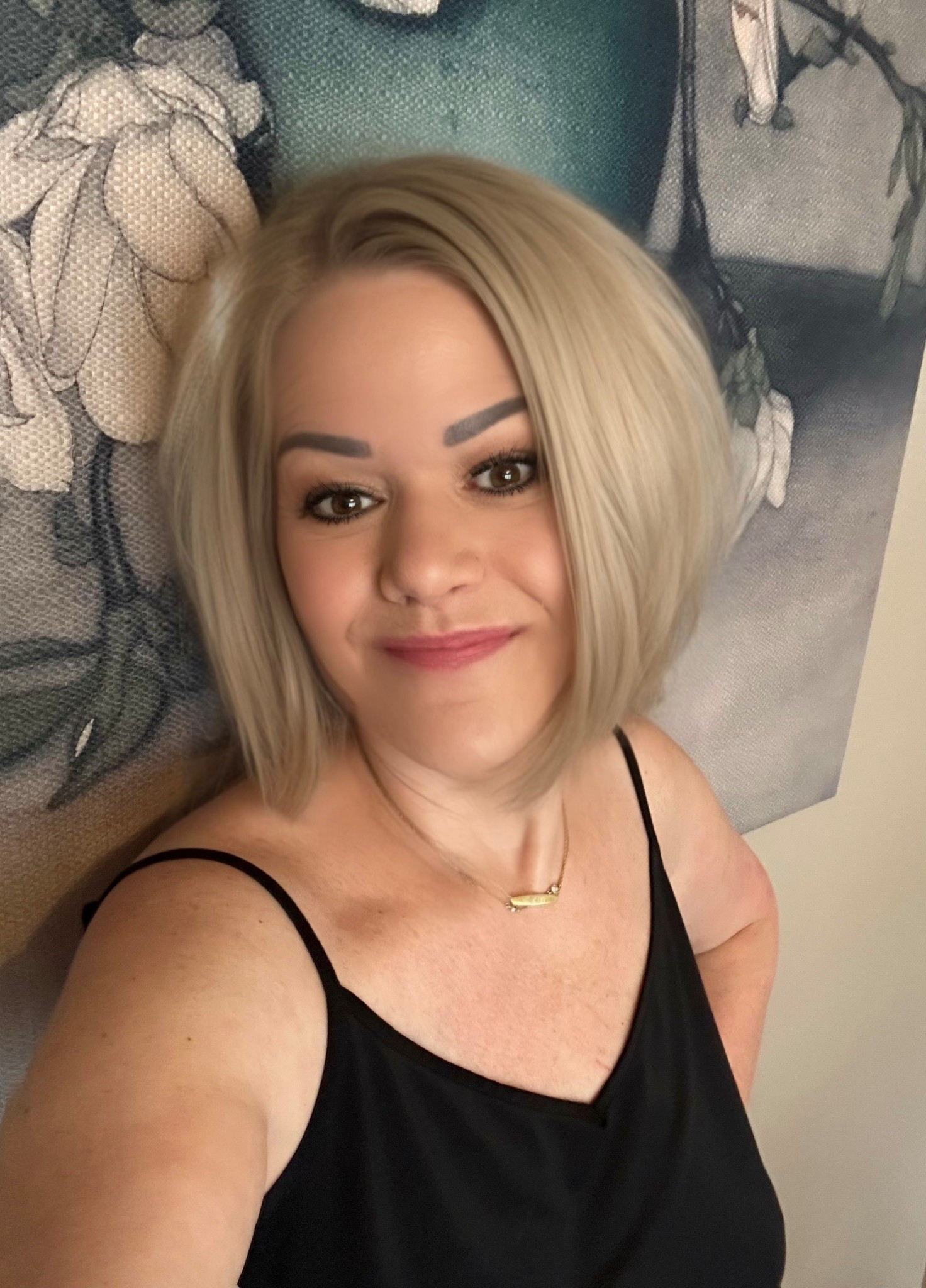 I went to get my hair done last week and my sweet hairdresser noticed that I had a lot of new baby hairs. The only thing I’ve added recently is an incredible liquid #collagen that my friend recommended. And my hair is growing like crazy! Are you taking collagen? It’s great for hair, skin and nails. It’s also great for your bones, joints, tendons, and even your gut lining. It improves your skin elasticity, helps reduce fine lines, wrinkles, reduces joint pain and stiffness…and that’s just for starters! #wellness



#LTKselfcare #LTKBeauty