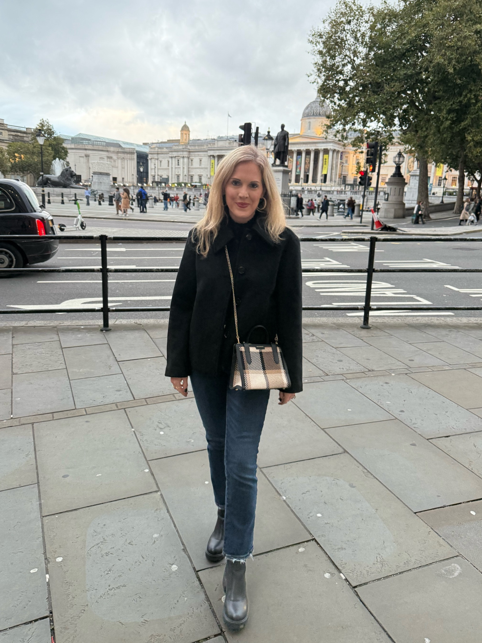 Fall style 
Casual fall look 
Travel look 
Travel style 
European travel style 
Cropped wool blend coat
Abercrombie and fitch coat 
Good American jeans 
Chelsea boots
Strathberry bag 
Mini tote bag 


#LTKSeasonal #LTKFindsUnder100 #LTKFindsUnder50