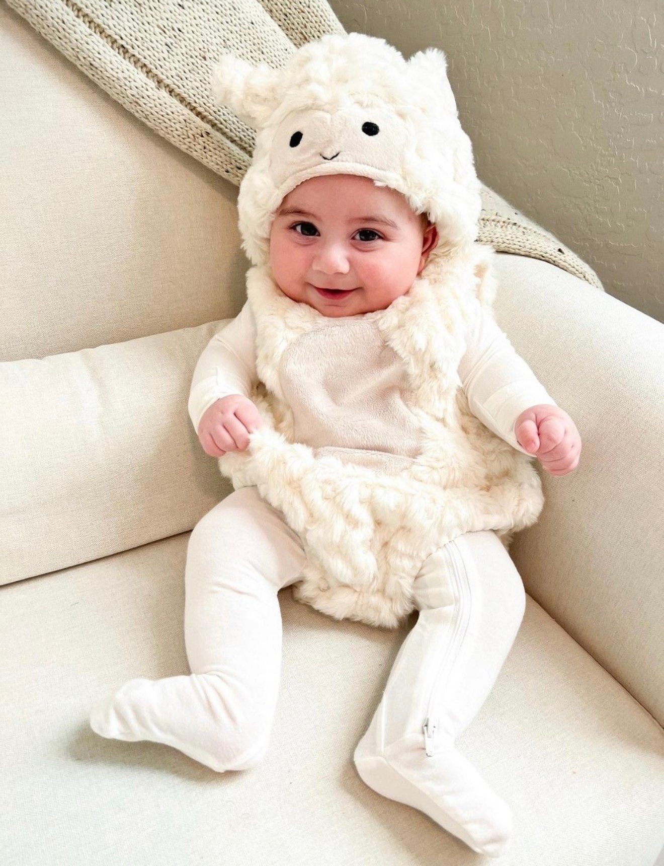 Baby lamb costume  (12-24M)  

#baby #babyboy #newborn #toddler #babycostumes #halloween #newborncostumes #toddlercostumes #babygirl #genderneutral #pbksale #halloweencostumes #lambcostumes #potterybarnkids #salefinds #halloweensale #kytebaby #kytebabyfooties #kytebabyonesie #babyonesie #toddleronesie #halloweenoutfits #babyboyoutfits #falloutfits #costumes #kids #kidscostumes #costumesunder50