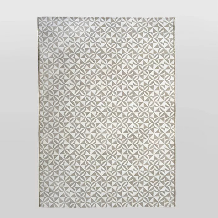 Cameo Outdoor Rug Gray/White - Opalhouse™ | Target