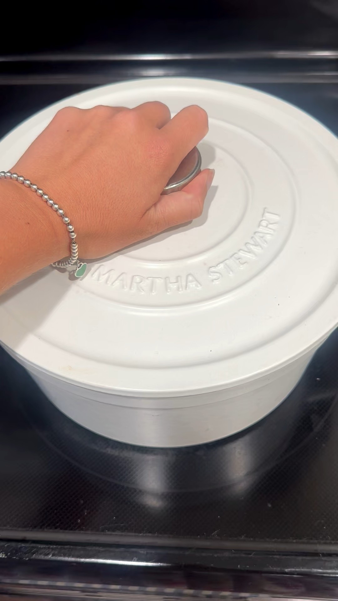 My favorite Dutch oven I have it in white and pink! 

#LTKHome #LTKFindsUnder100 #LTKSaleAlert