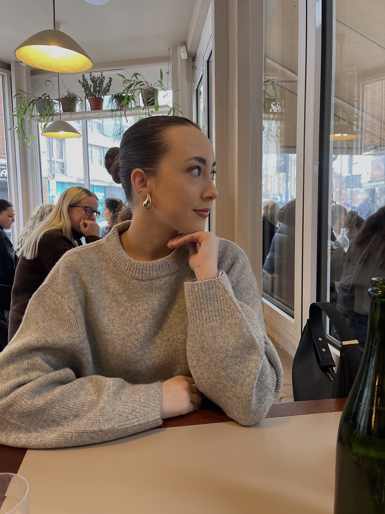 Sunday brunching 🤍 obsessed with Bottega dupe earrings ✨

#LTKfindsunder50 #LTKeurope #LTKSeasonal