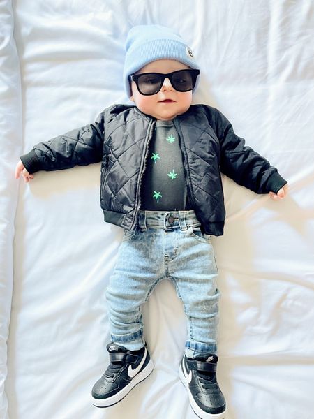 Baby boy style, baby boy bomber jacket, baby Nike’s, smiley beanie, six months

Also linking the “matching” jacket Jeremy has for a “daddy and me” moment 😜 Jeans are Garanimal brand from Walmart but I can’t find them on their site. They might even be girls ? 😆

#LTKkids #LTKbump #LTKbaby