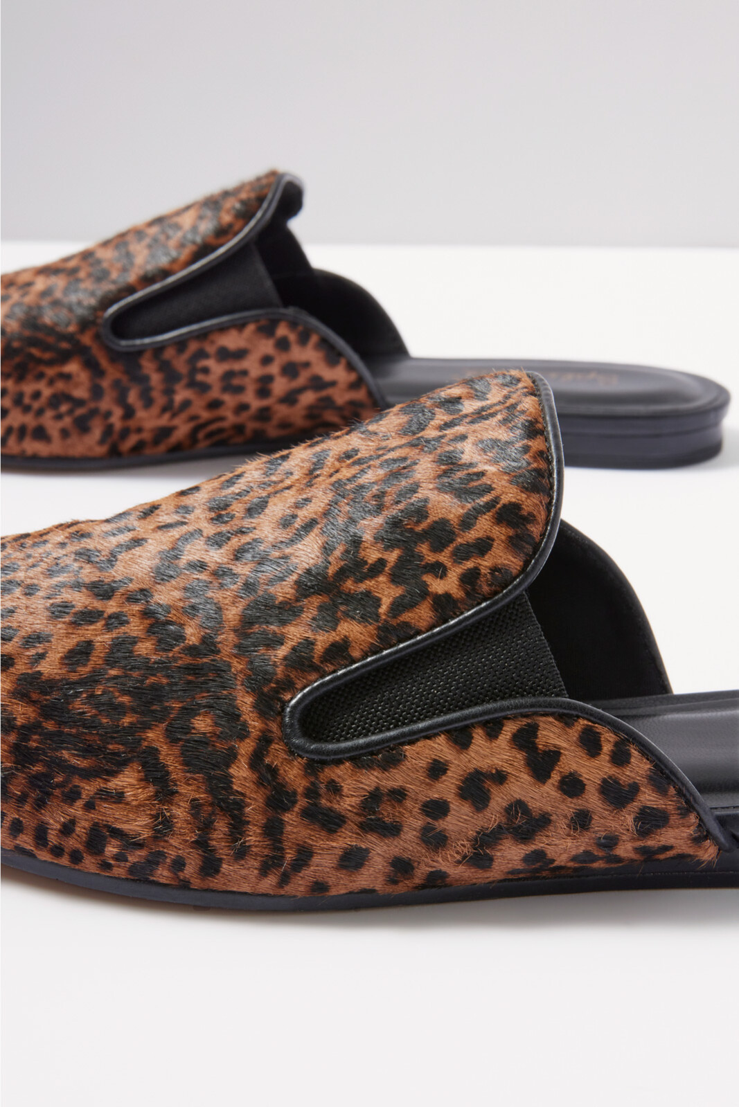 Liza Slide | Evereve