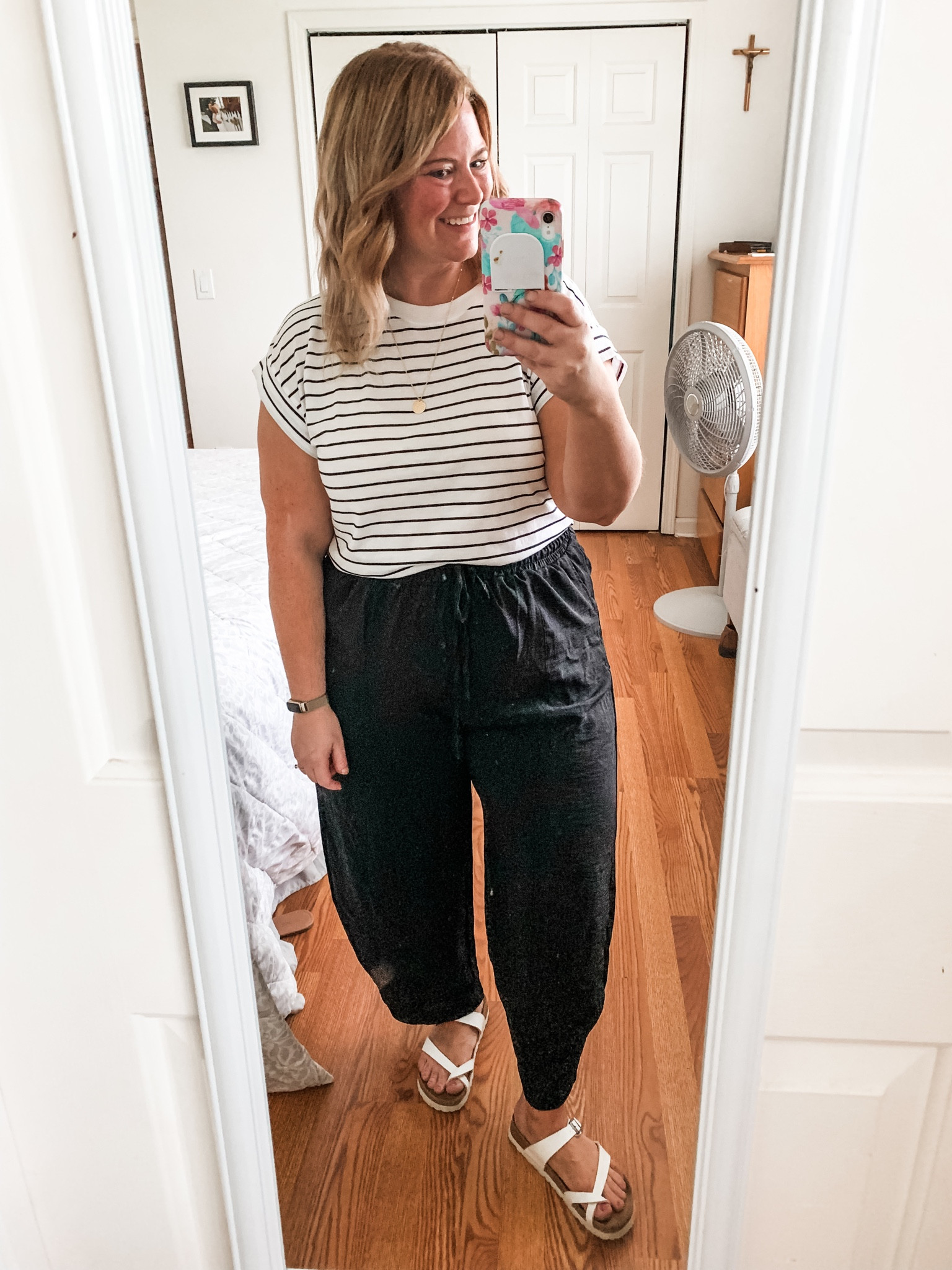 These pants are the best petite friendly pants from Amazon!! Super comfy, forgiving if you have a belly, and can be dressed up or down.  Wearing an XL- large fit too but I returned because they were a little tight on my belly.  Other than that true to size.  And you can’t go wrong with black and stripes!

#LTKMidsize #LTKSeasonal #LTKWorkwear
