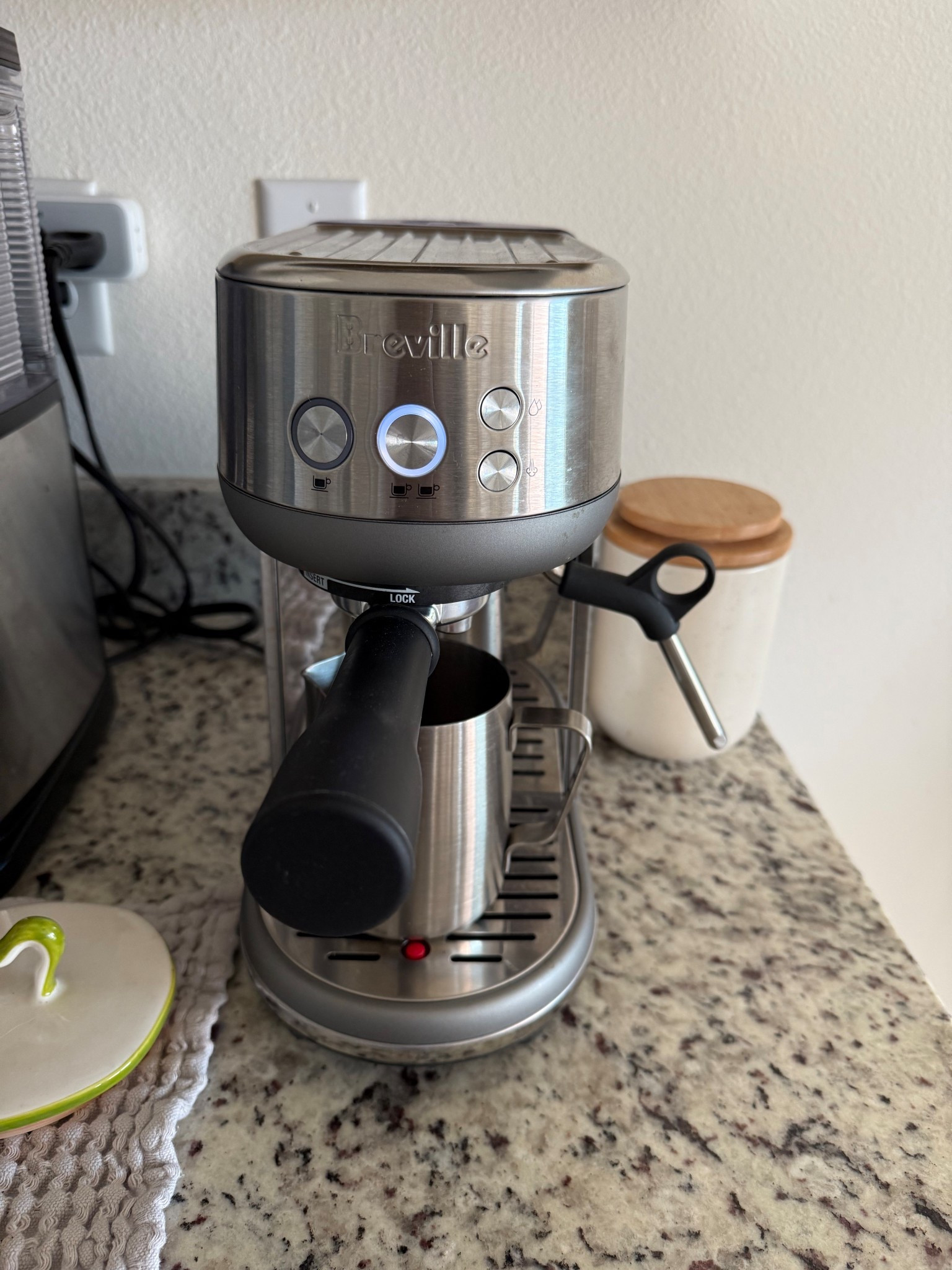 Morning coffee essential! I love this Breville that is easy to use & makes a great espresso!

#breville #coffee #espressoo

#LTKHome