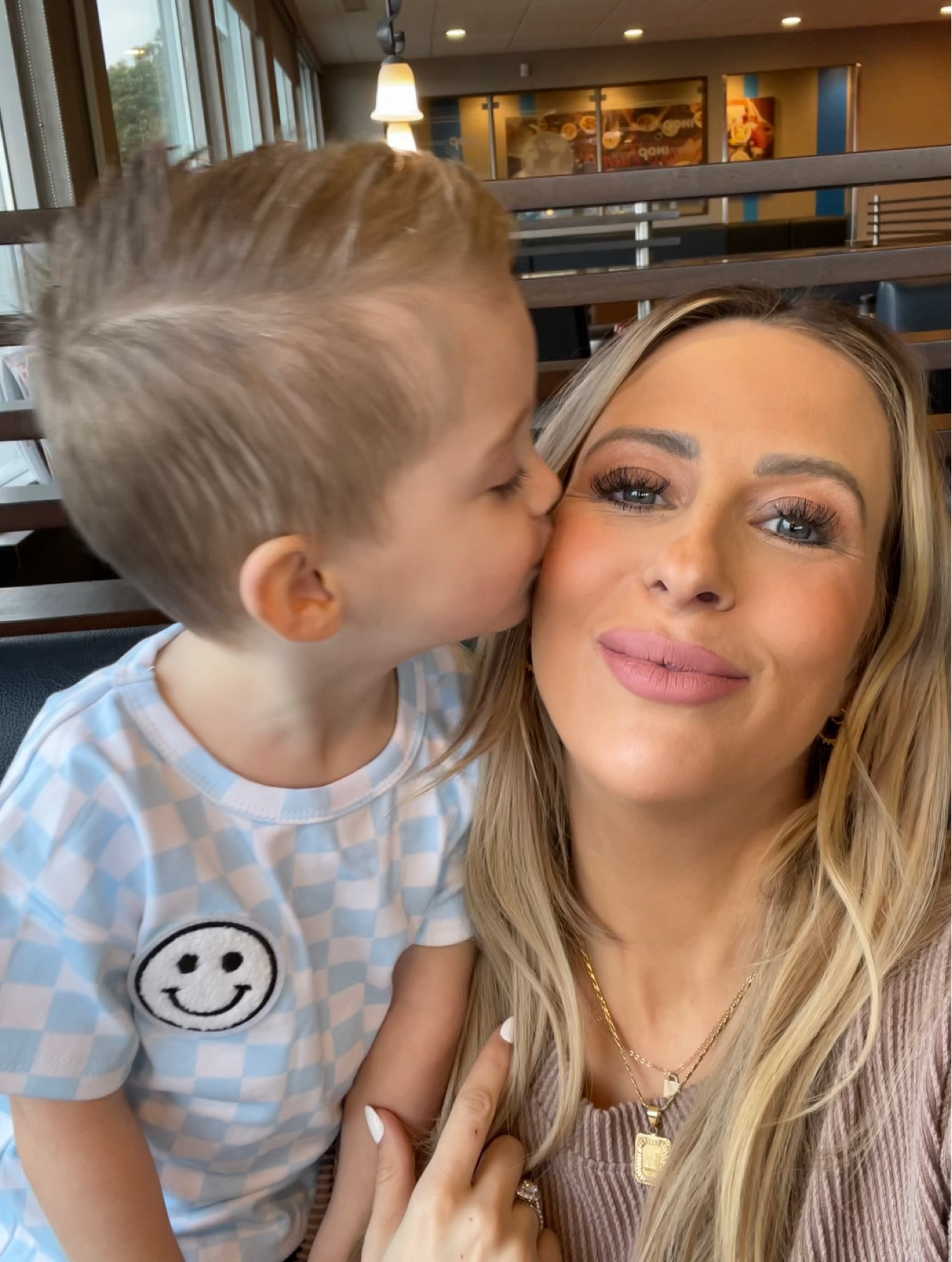 Lip combo from today!
#1 lip liner in shade pinky brown
#2 matte lipstick from huda beauty in shade sweet talker
#3 light matte lipstick (anastasia) applied to the centre of my lips in shade crush 


#LTKbeauty