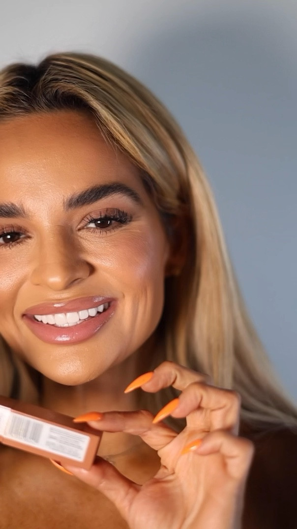 Brown nude 

#LTKBeauty