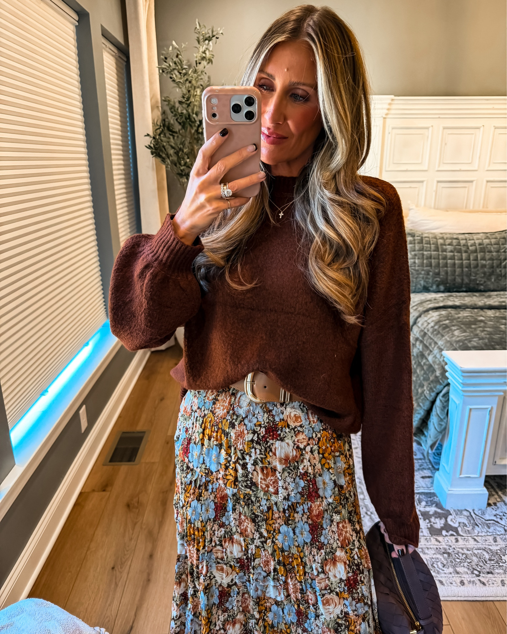 Amazon Thanksgiving outfit idea medium sweater and skirt 

#LTKMidsize #LTKFindsUnder50 #LTKOver40