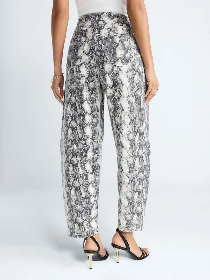 Devil Wears Prada Scoop Collection Women's High Waisted Jeans, Sizes 0-20 | Walmart (US)
