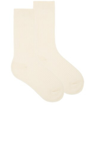 Eterne SOCKEN in Cremefarben - Cream. Size all. | FWRD 