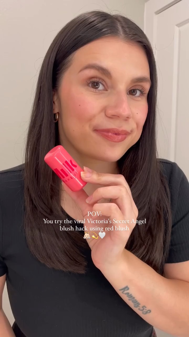 Viral Victoria’s Secret blush 

#LTKHoliday #LTKGiftGuide #LTKBeauty