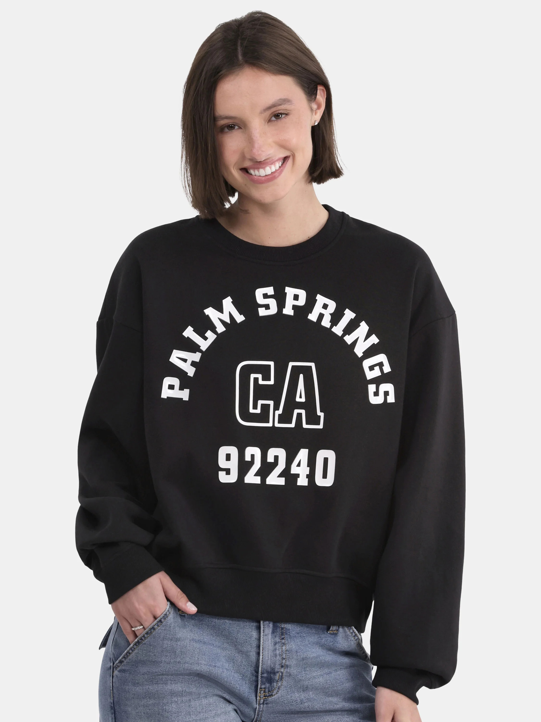 No Boundaries Graphic Crewneck Sweatshirt, Lightweight, Women's and Women’s Plus | Walmart (US)