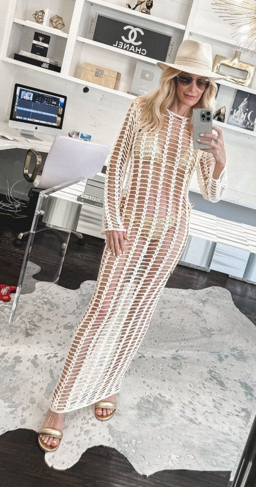 This gorgeous crochet cover up would be so perfect for your next beach Vacay and would you believe it’s under $100?! 

#LTKover40 #LTKswim #LTKfindsunder100