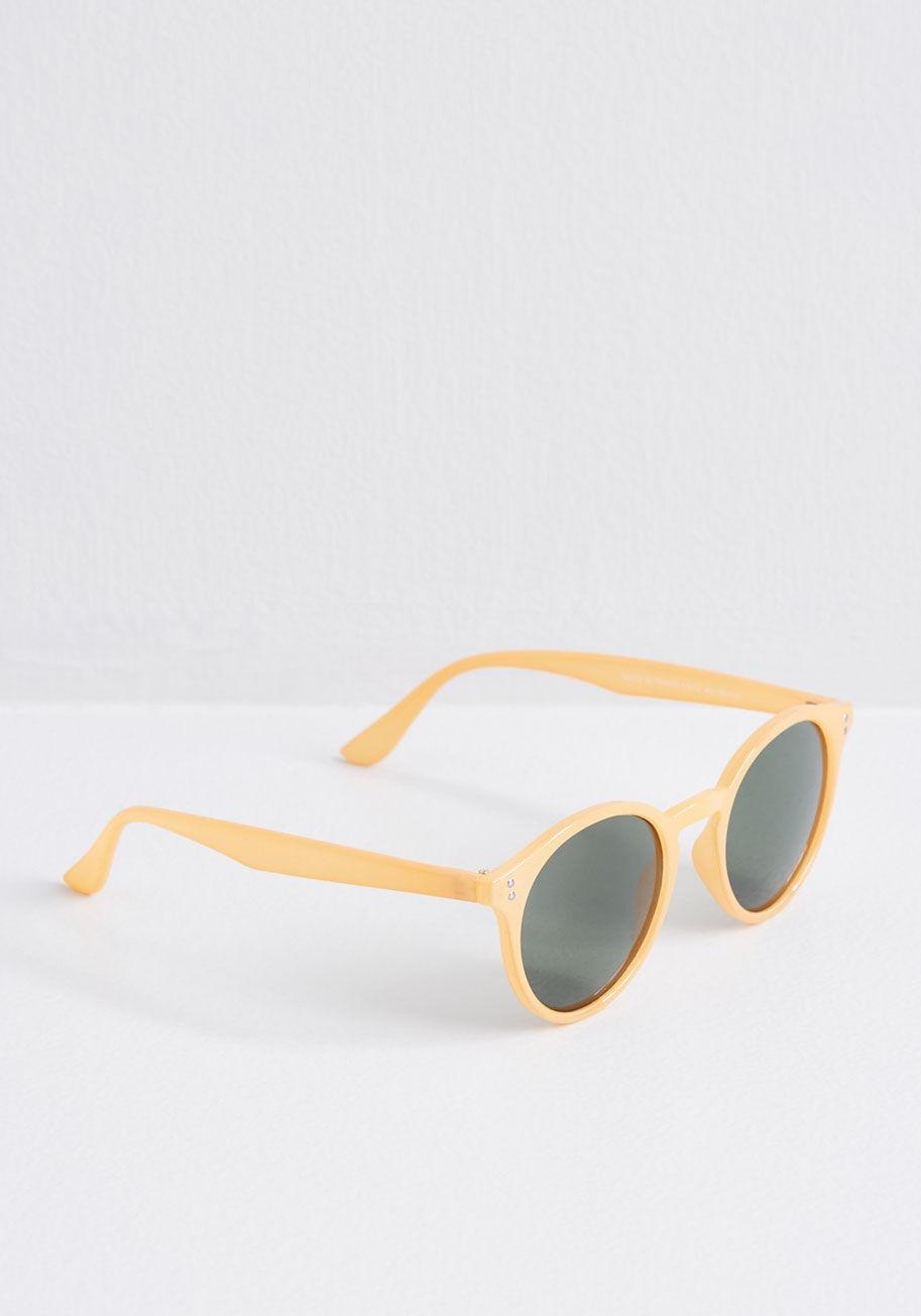 Made You Look Sunglasses | Modcloth