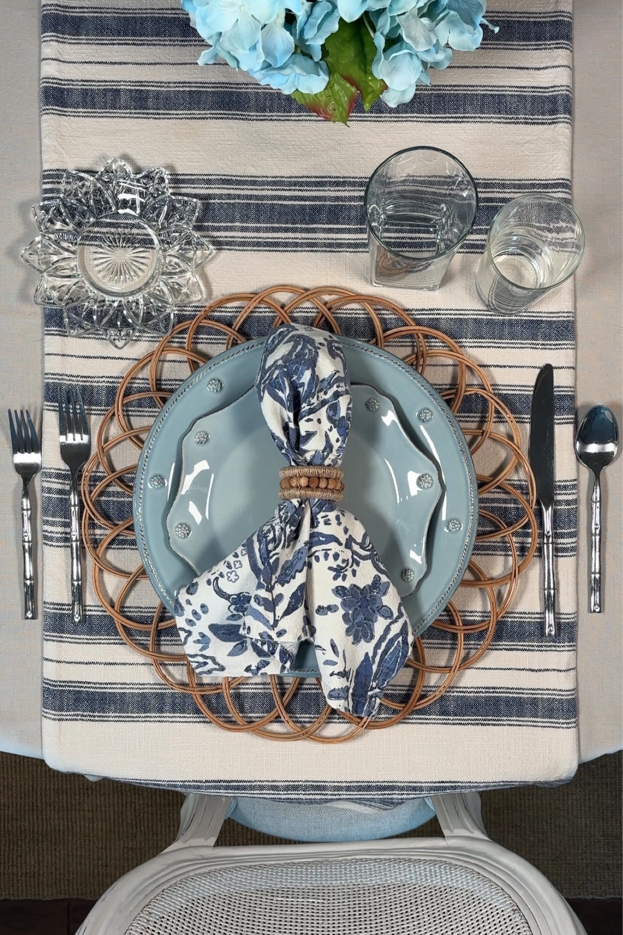 Setting the table for brunch 

#LTKGiftGuide #LTKHome #LTKOver40