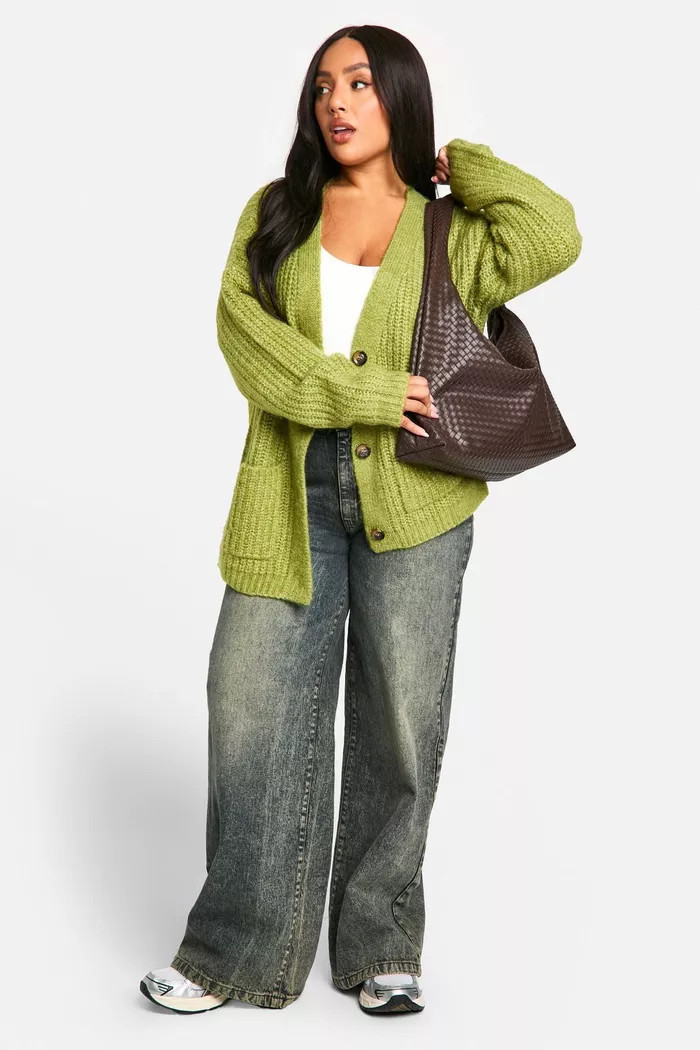 COPYRIGHT © 2025 BOOHOO | boohoo (US & Canada)