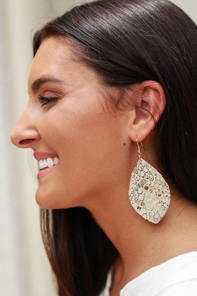 Feeling Like A Feather Earrings - Beige Snakeskin | ivy & leo
