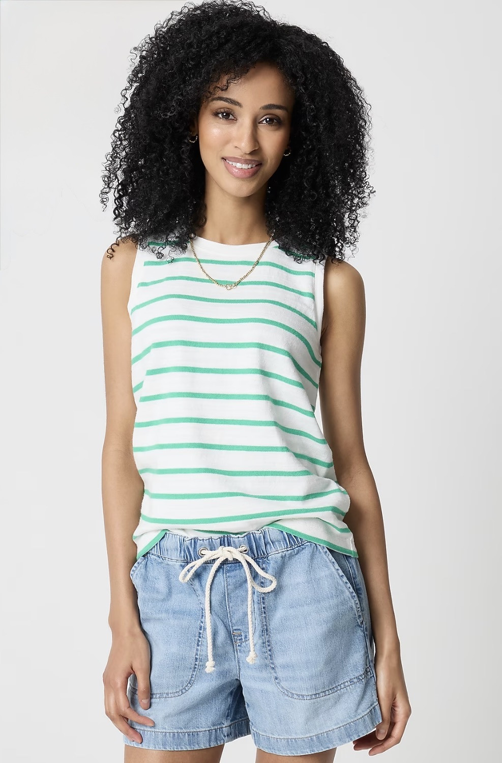 Summer outfit - tank, on sale $22! Also comes in a navy stripe, so cute; pair with jeans, athletic skirt, or chunk shorts. 


#LTKU #LTKOver40 #LTKSaleAlert #tanktop #summertop #activewear @jcrew jcrew #under25 #budgetfriendly

#LTKActive #LTKSeasonal #LTKmomlife