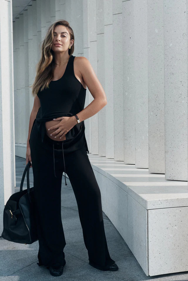 If you want easy outfits that still look good…these Legoe Heritage pieces are it 🤍 the travel dresses are effortless, the pants are super comfy, and the matching sets just make getting dressed so quick ✈️
#LegoeHeritage #MaternityOutfits #TravelLooks #AirportOutfit #TravelDresses #TravelPants #TwoPieceSet #MatchingSets #EffortlessStyle #ComfyLooks #NeutralAesthetic #MinimalStyle #MomToBe #LTKFinds 

 #LTKSeasonal #LTKTravel #LTKBump