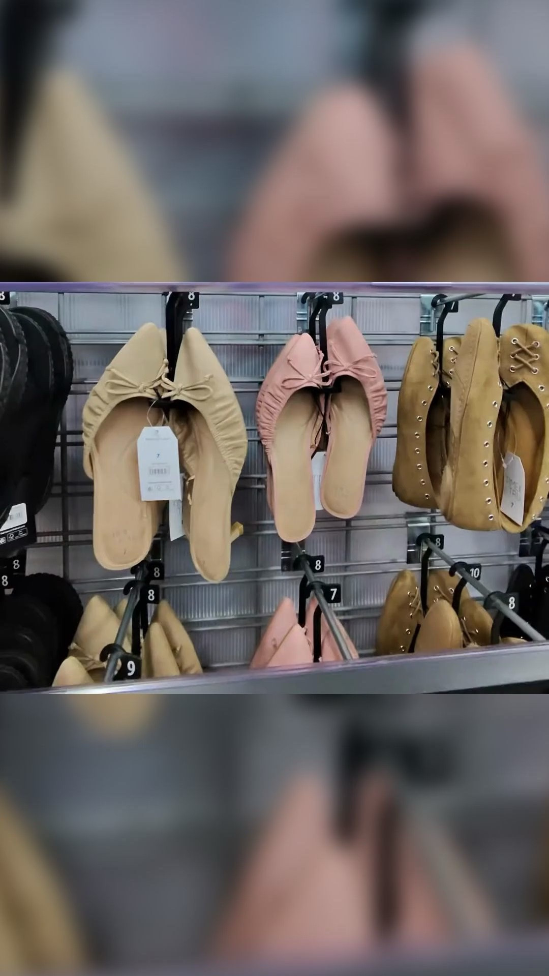 Neutral heels but make it soft and pretty 💅 I love how these elevate any outfit while still feeling simple and wearable, definitely one of my favorite walmart shoes 2025 finds
#walmartshoes2025 #walmartshoehaul #walmartshoes

#LTKOver40