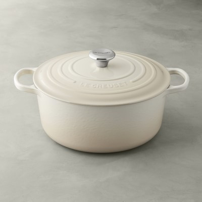 Le Creuset Signature Enameled Cast Iron Round Oven | Williams-Sonoma