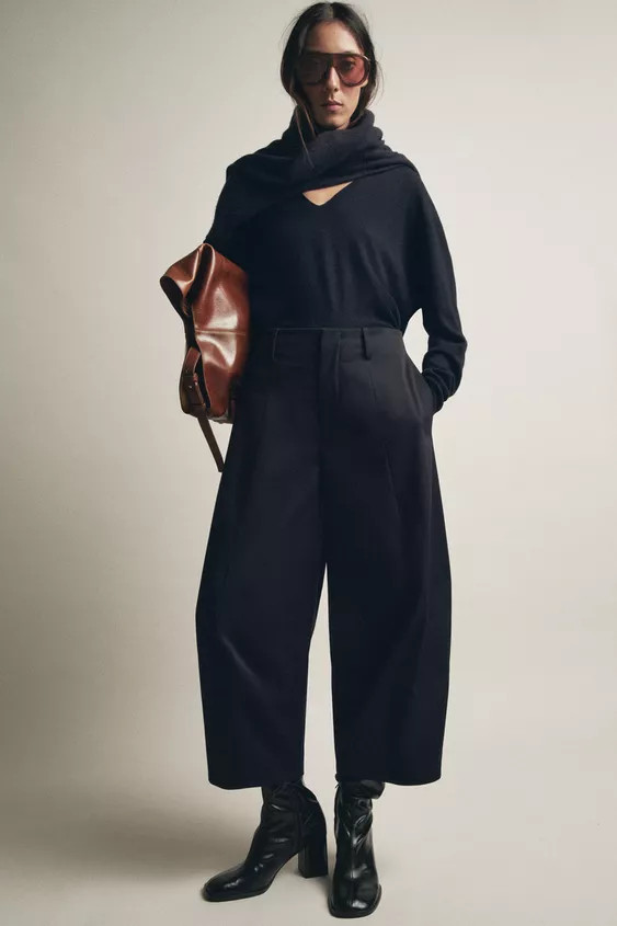 100% EXTRA-SOFT WOOL V-NECK SWEATER | Zara UK