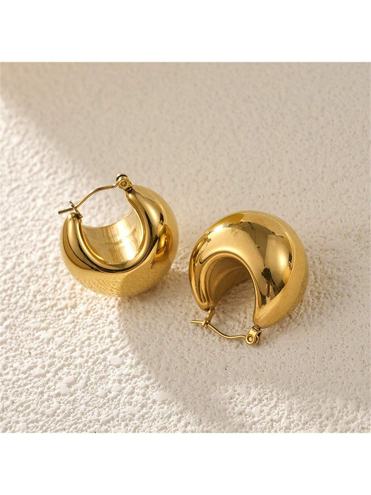 Metallic Glossy Half Circle Hollow Out Earrings, Subtle Luxury Minimalist Style Daily Wear Access... | SHEIN