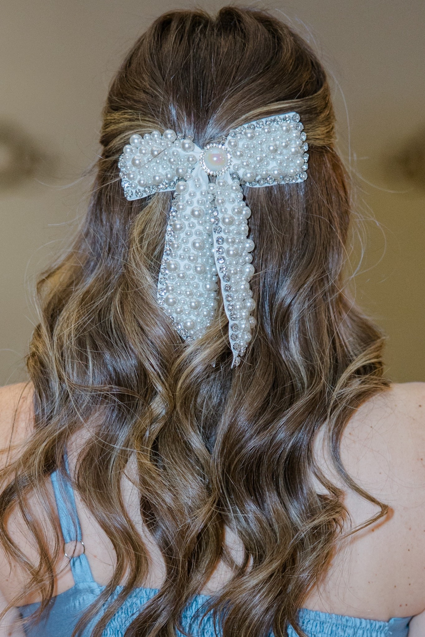 The prettiest spring details. #brigerton

#LTKSeasonal #LTKOver40