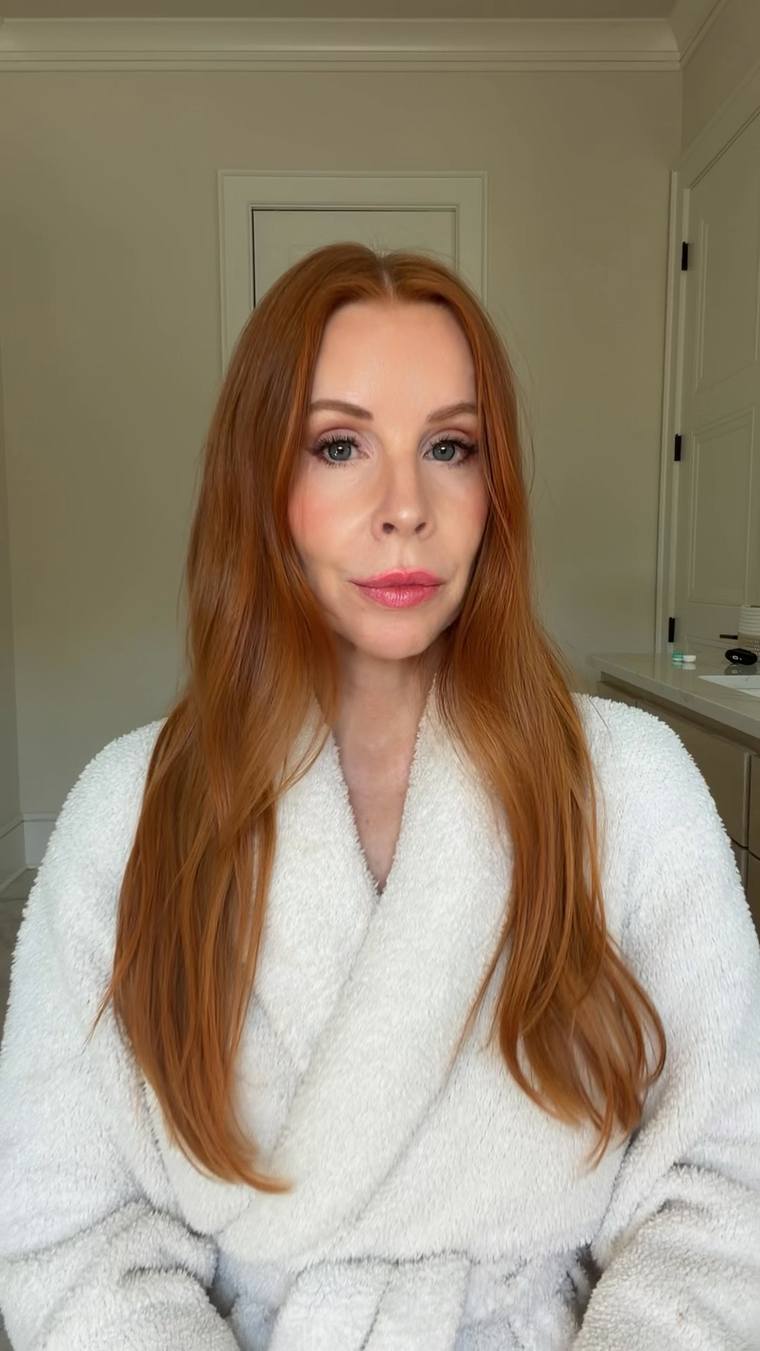 My @Nutrafol routine 
@Nutrafol balance vitamins in the evening 
@nutrafol hair serum in the evening 
@Nutrafol strand serum in there morning before styling 
Use code LTK15 for 15% off