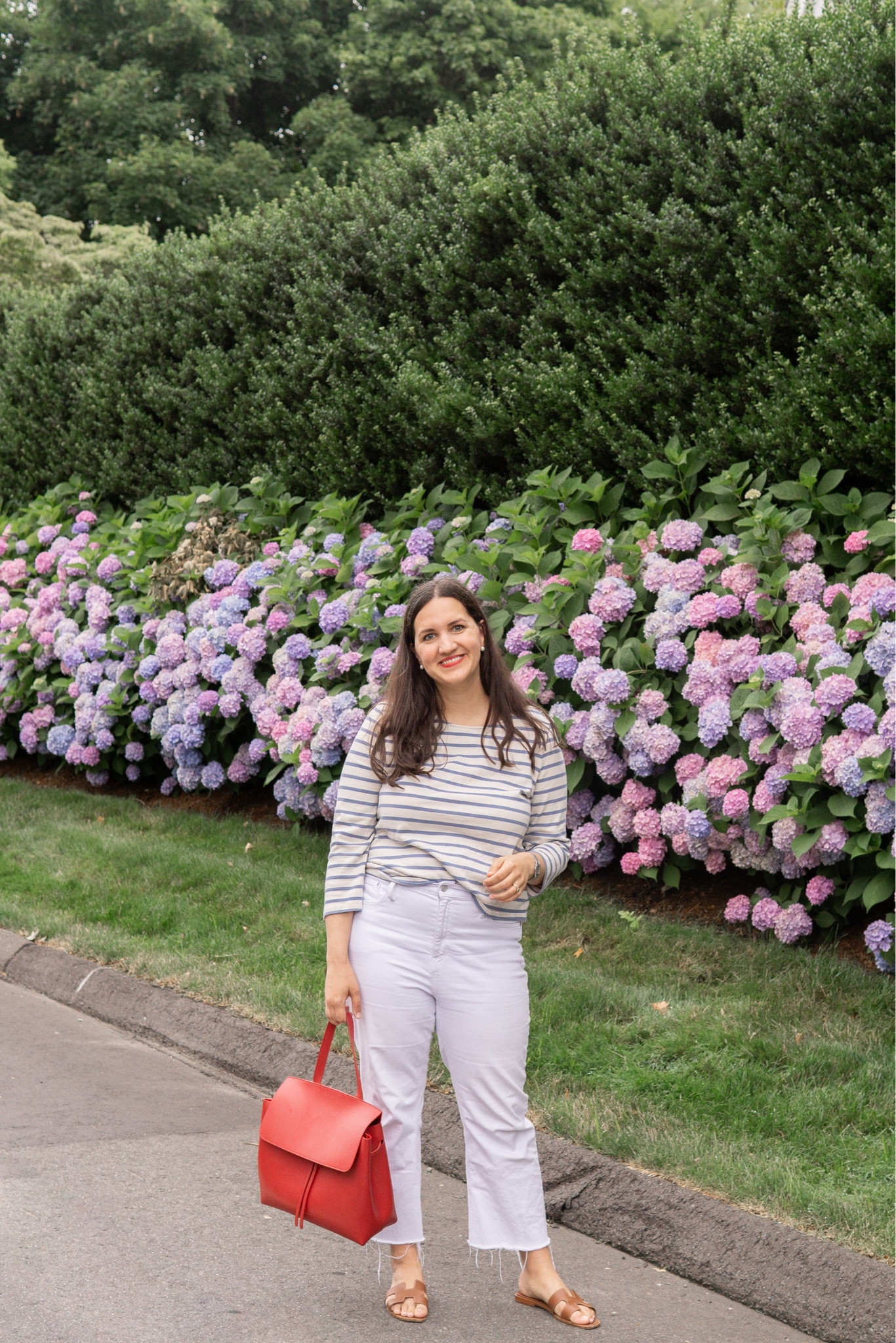 Long live Hydrangea Season! 🤍

Wearing my summertime uniform from Sézane on repeat. Their striped Marinière shirts come in a rainbow colors and are designed to last the years. Don’t forget the complimentary embroidery!

Click the link in my profile or comment SHOP for outfit details.✨


#LTKFindsUnder100 #LTKMidsize #LTKItBag