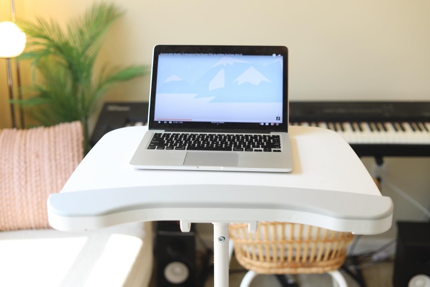 If you want to boost productivity, Flexispot makes it easy to incorporate healthy habits into your daily routine. One thing I really love about @flexispot_official desk bike is that you can get in workouts while you work or get in some cozy cardio while watching TV. It is a great addition to your regular routine because you don’t feel like you have to sacrifice time or productivity. This is a great way to stay consistent with working out especially if you work from home. #amazonfinds #flexispot #wellnessjourney #healthyhabits #deskbike #goals #productivity #lifestyle #healthylifestyle #contentcreator #ugccreator #cozycardio #homeworkout #workout #motivation #homedecor #wfh #homeworkoutideas #amazonmusthaves #amazonhome #homeoffice #homedesign

#LTKSaleAlert #LTKActive #LTKHome