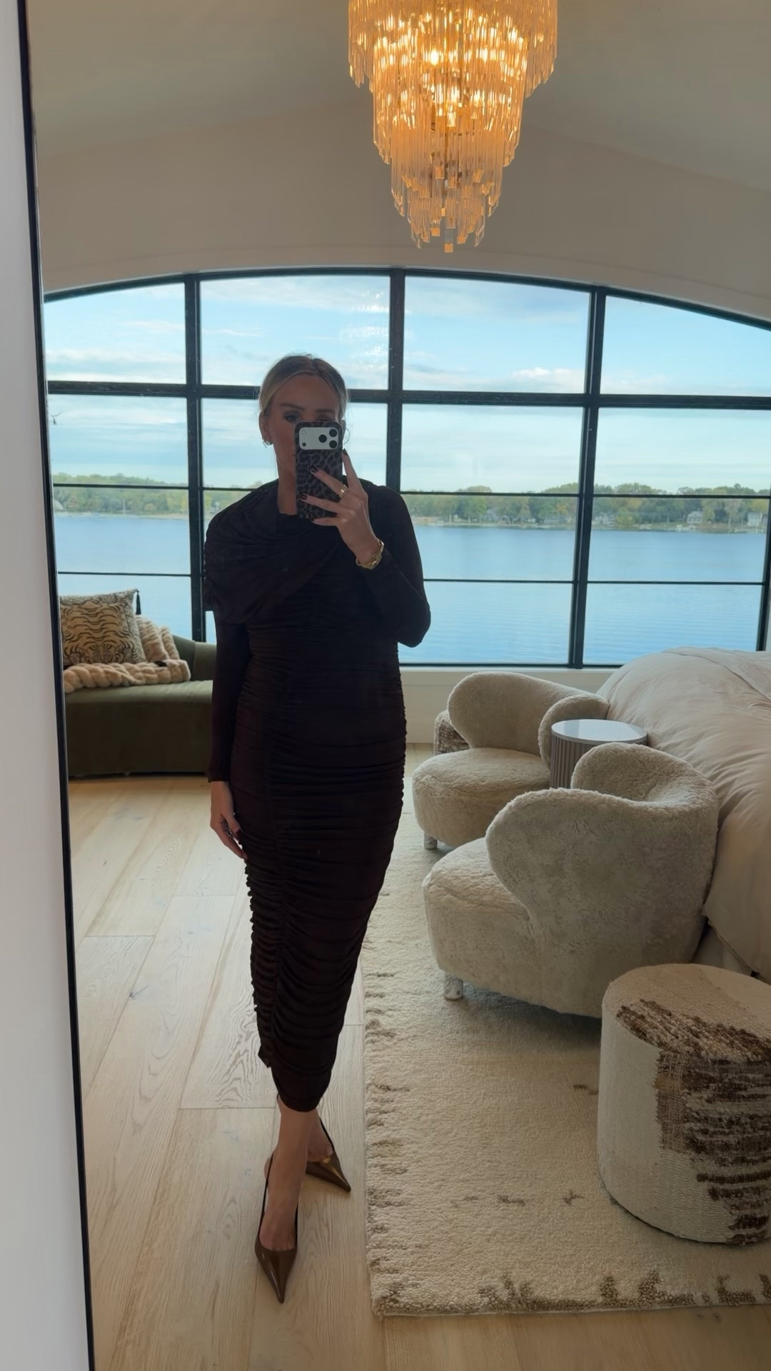 Have an event to go to this fall… this is the dress 🤎🤎🤎