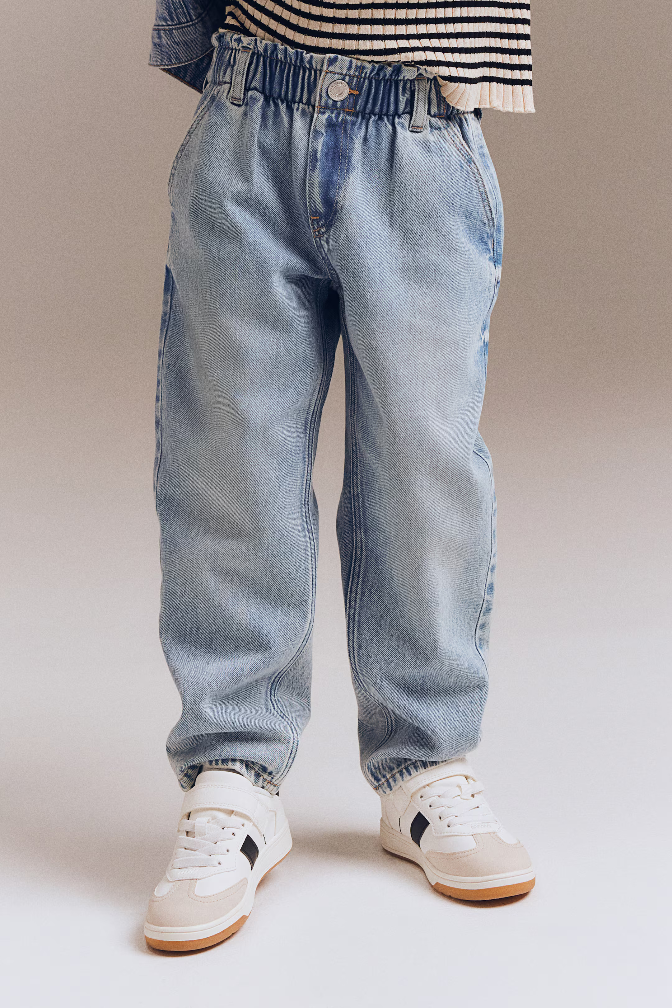 Relaxed Paper Bag Jeans | H&M (US + CA)