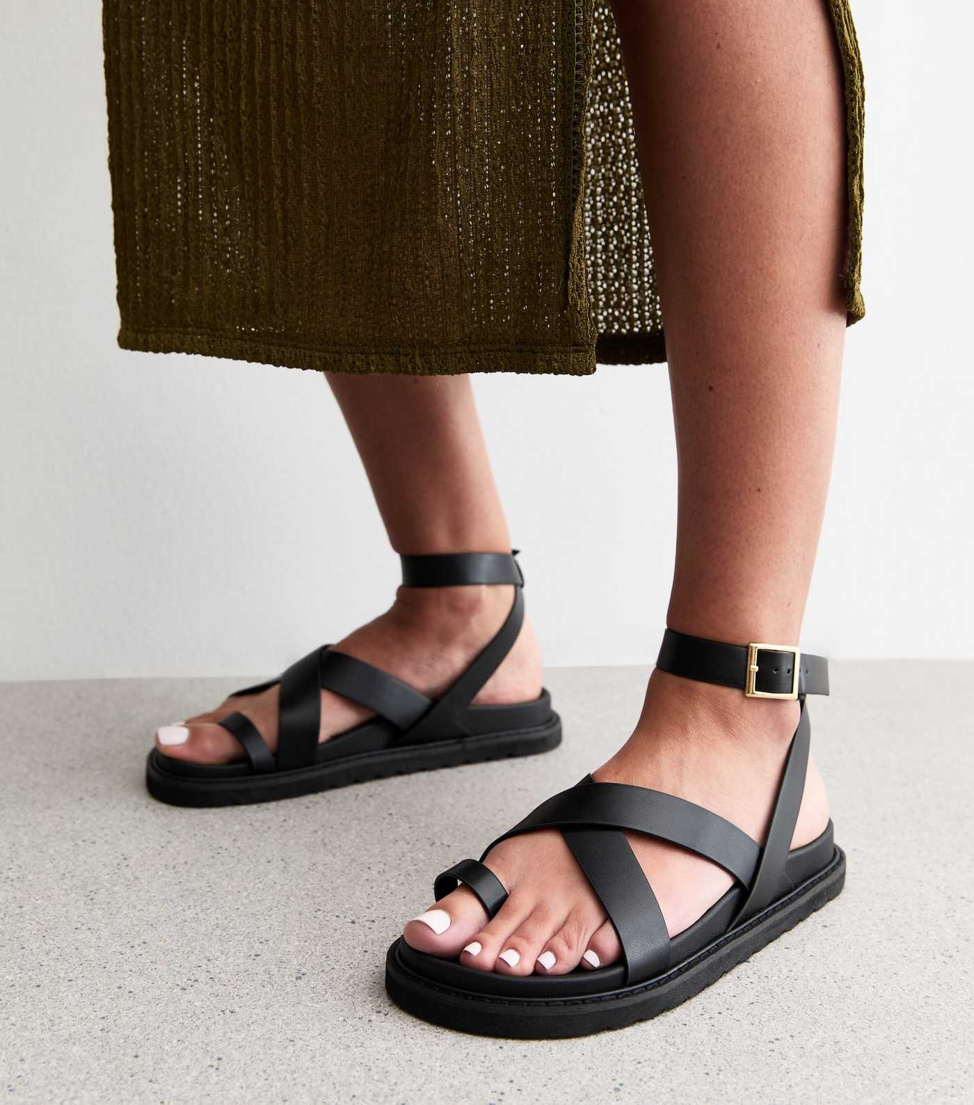 Black Faux Leather Crossover Strap Sandals | New Look | New Look (UK)